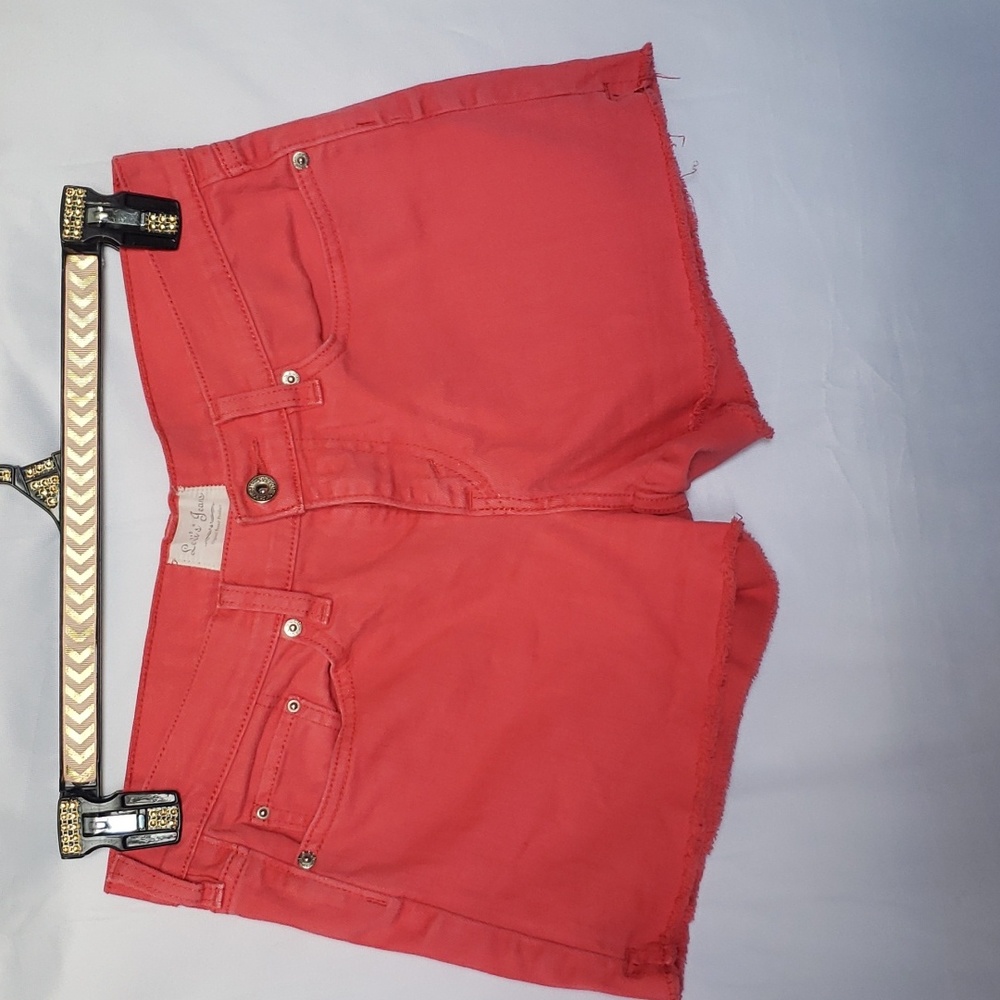 Levi's Jeans pink cut-off jean shorts